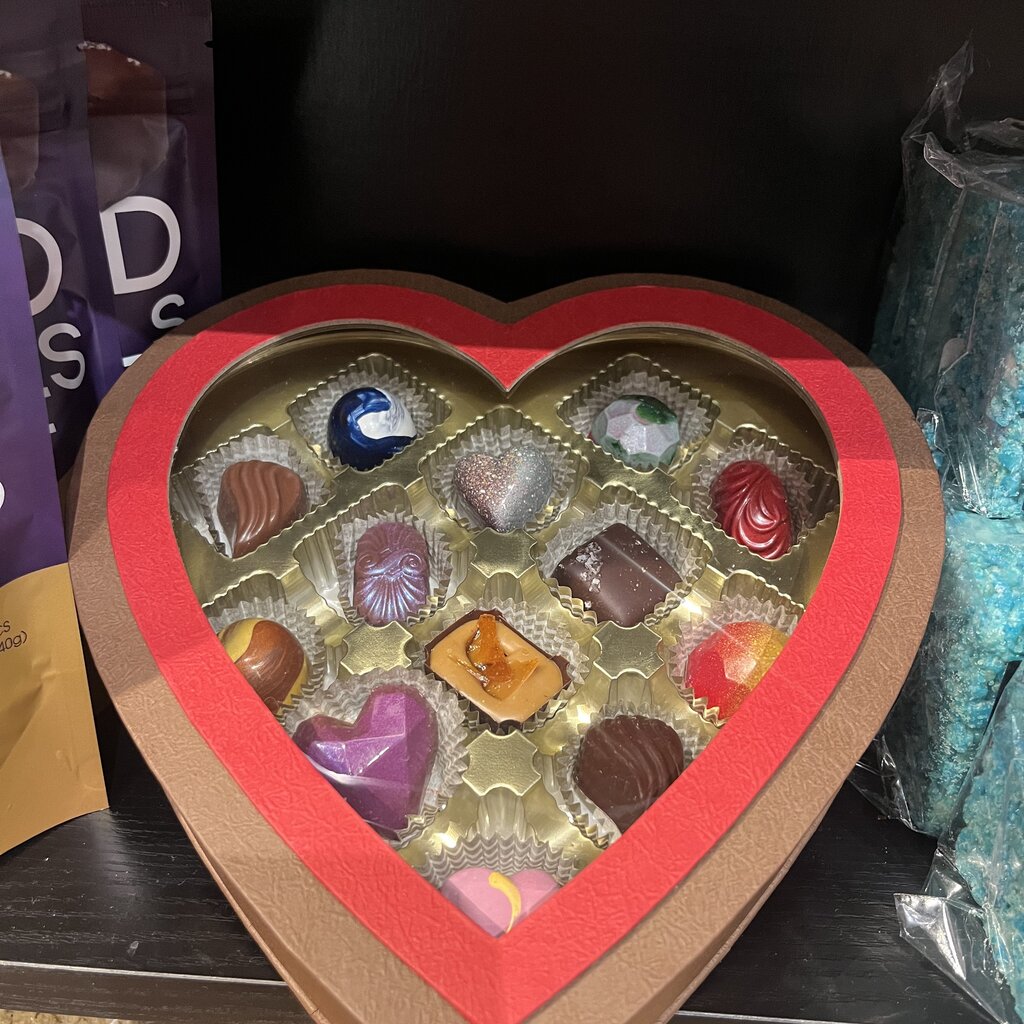 Sweet Driver Chocolates Sweet Driver Chocolates - 13 Piece Heart Shaped Truffle Box