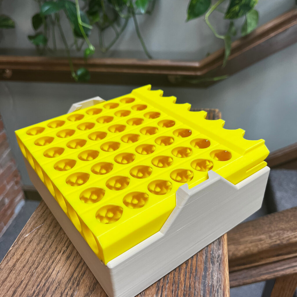 Dave West 3D Printed Connect 4 - Self Sorting