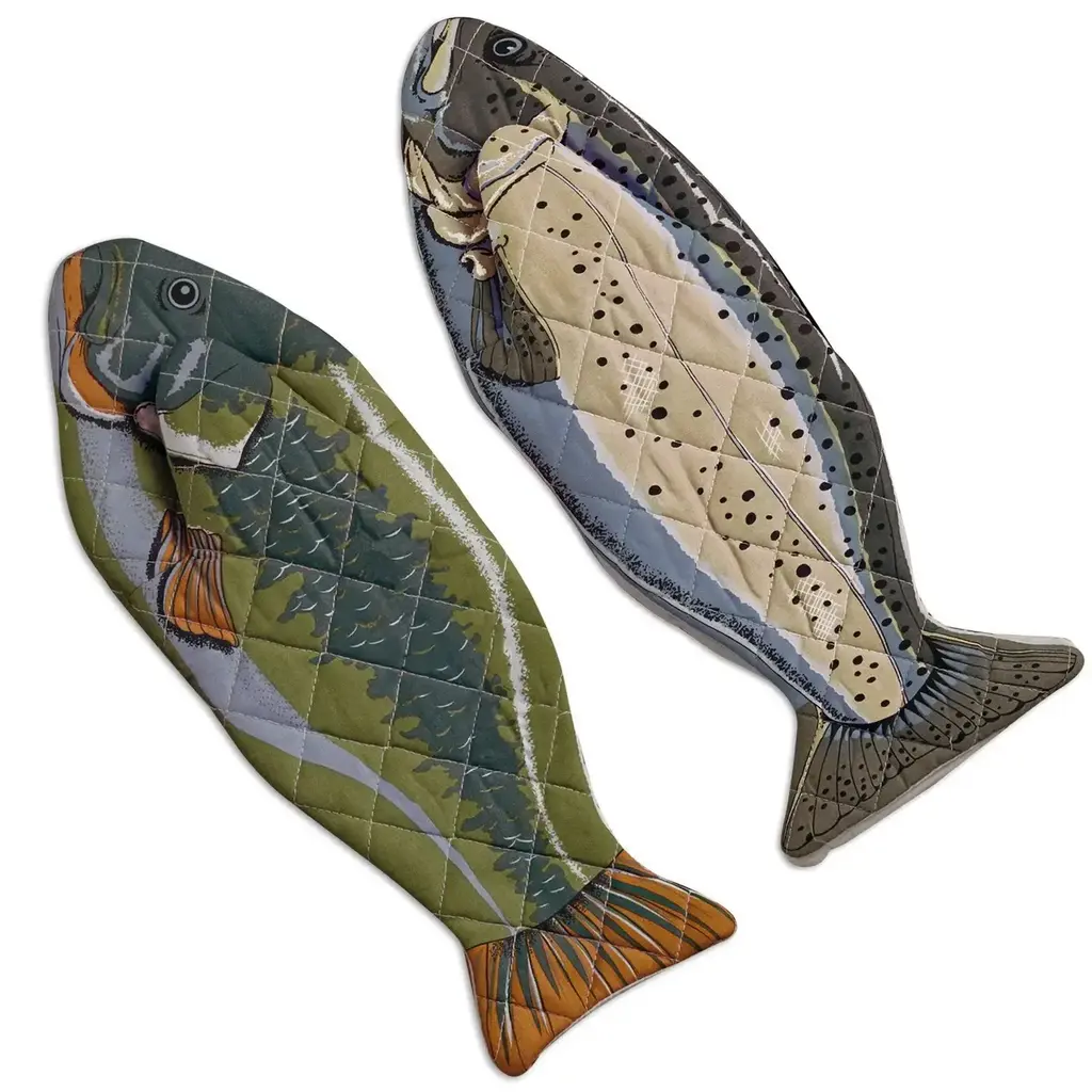 Design Imports Fish Oven Mitts - Green