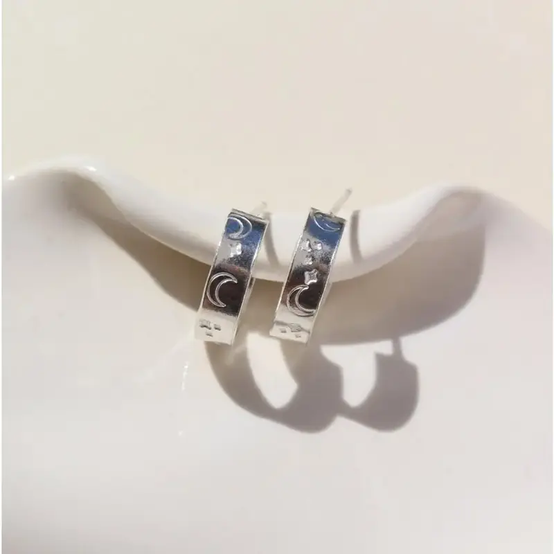 Token (Faire) Starry Night Huggies - Sterling Silver