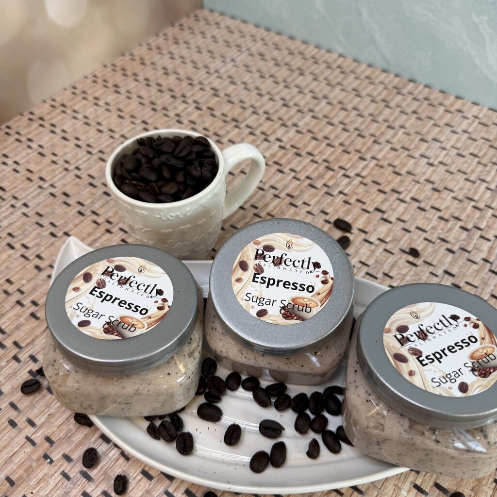 Perfectly Calibrated Whipped Body Scrub -