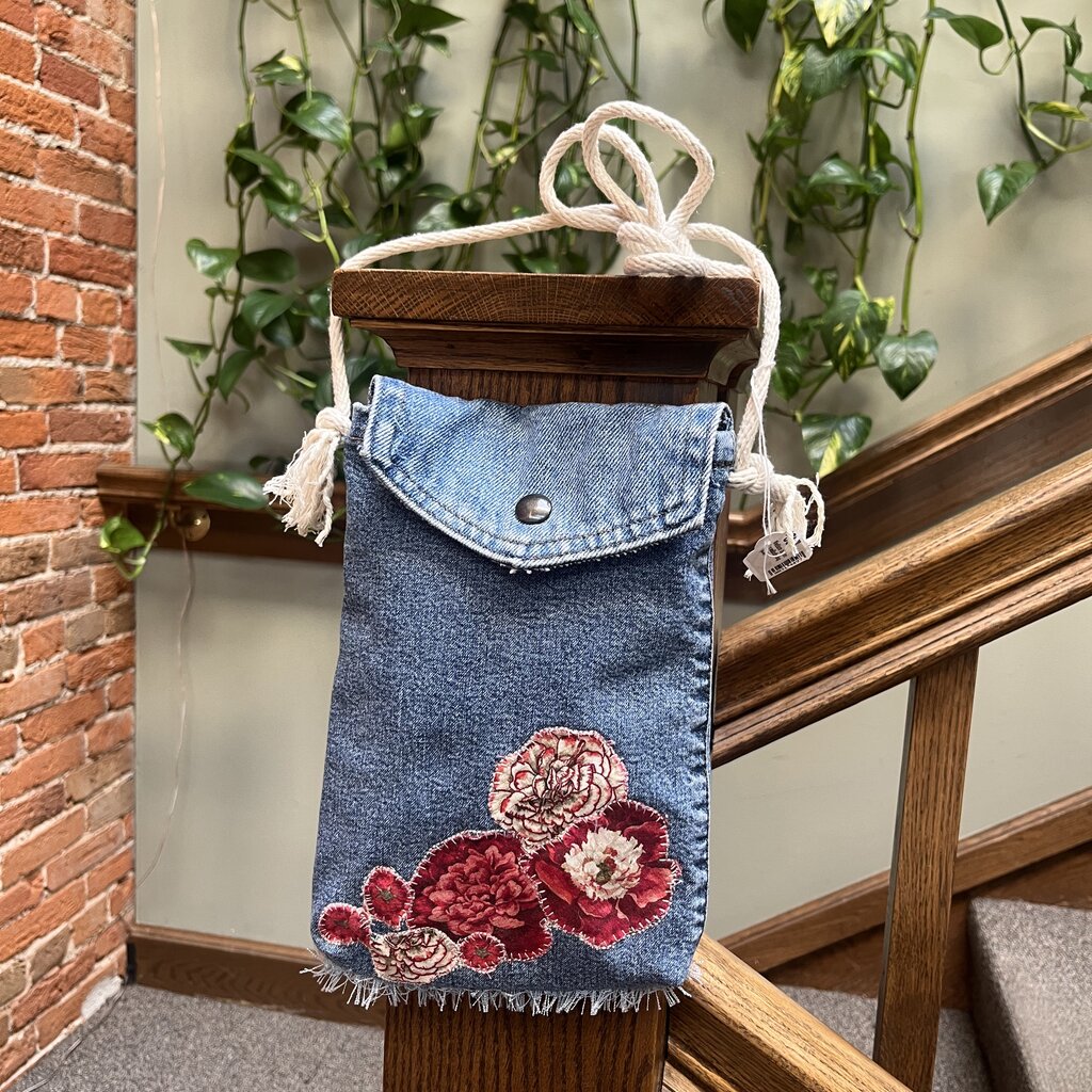 Dawn Griffith Denim - Cross Body Bag ($30)