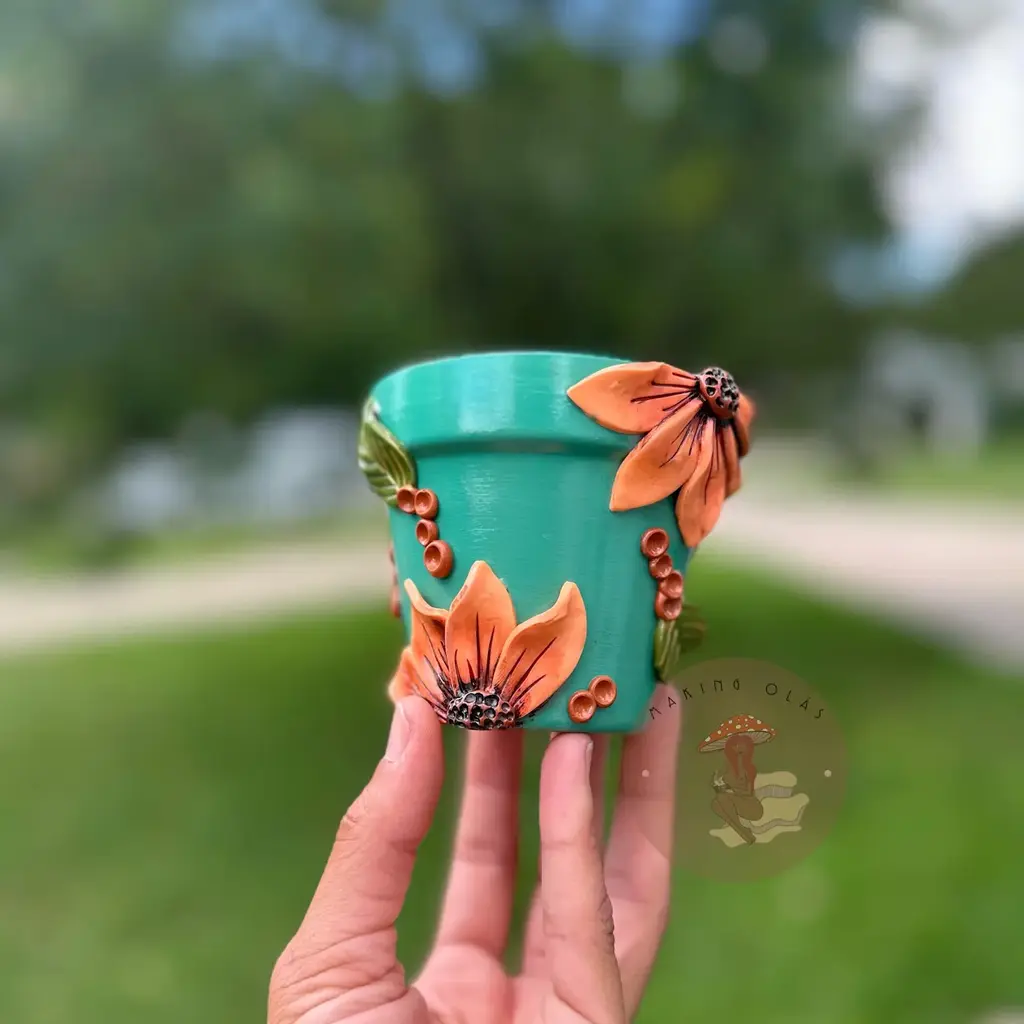 Making Olas Flower Plant Pot -