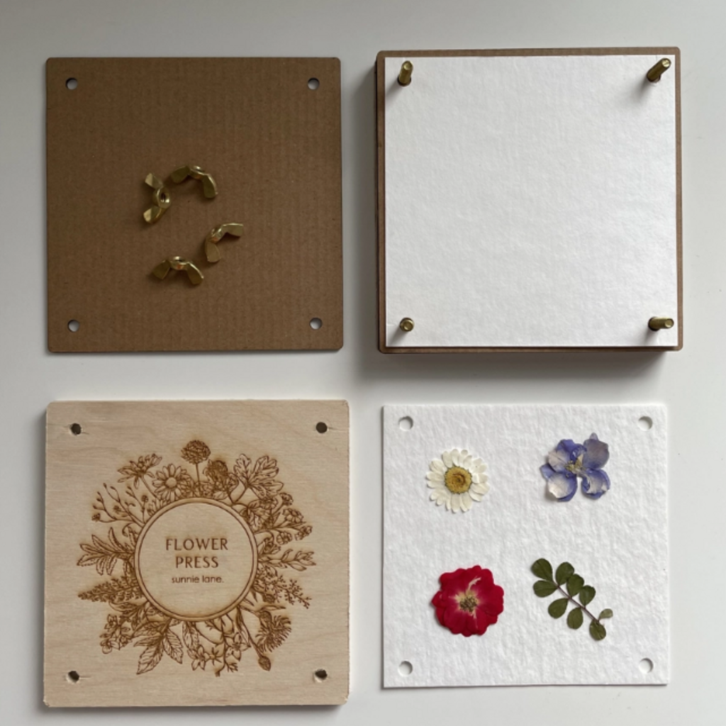 Sunnie Lane (Faire) Flower Press Kit - Pressed Floral Accessories