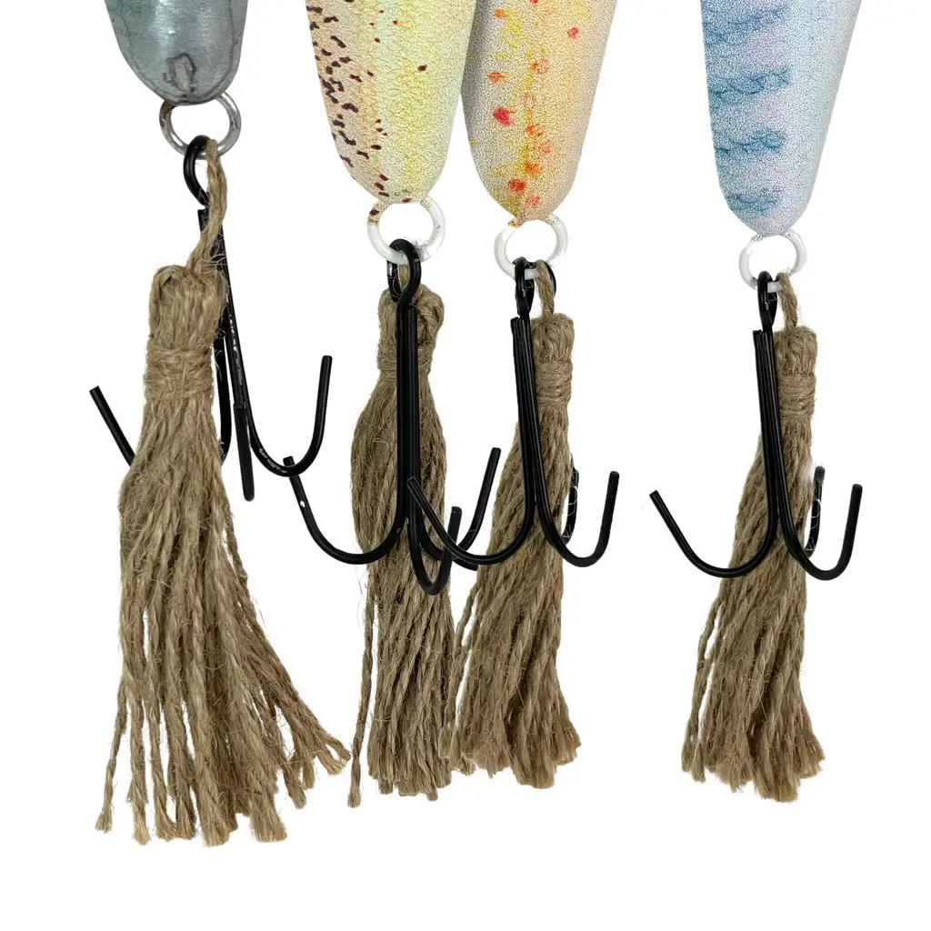Zeckos Vintage Metal Fishing Lure Wall Hangings - Set of 4