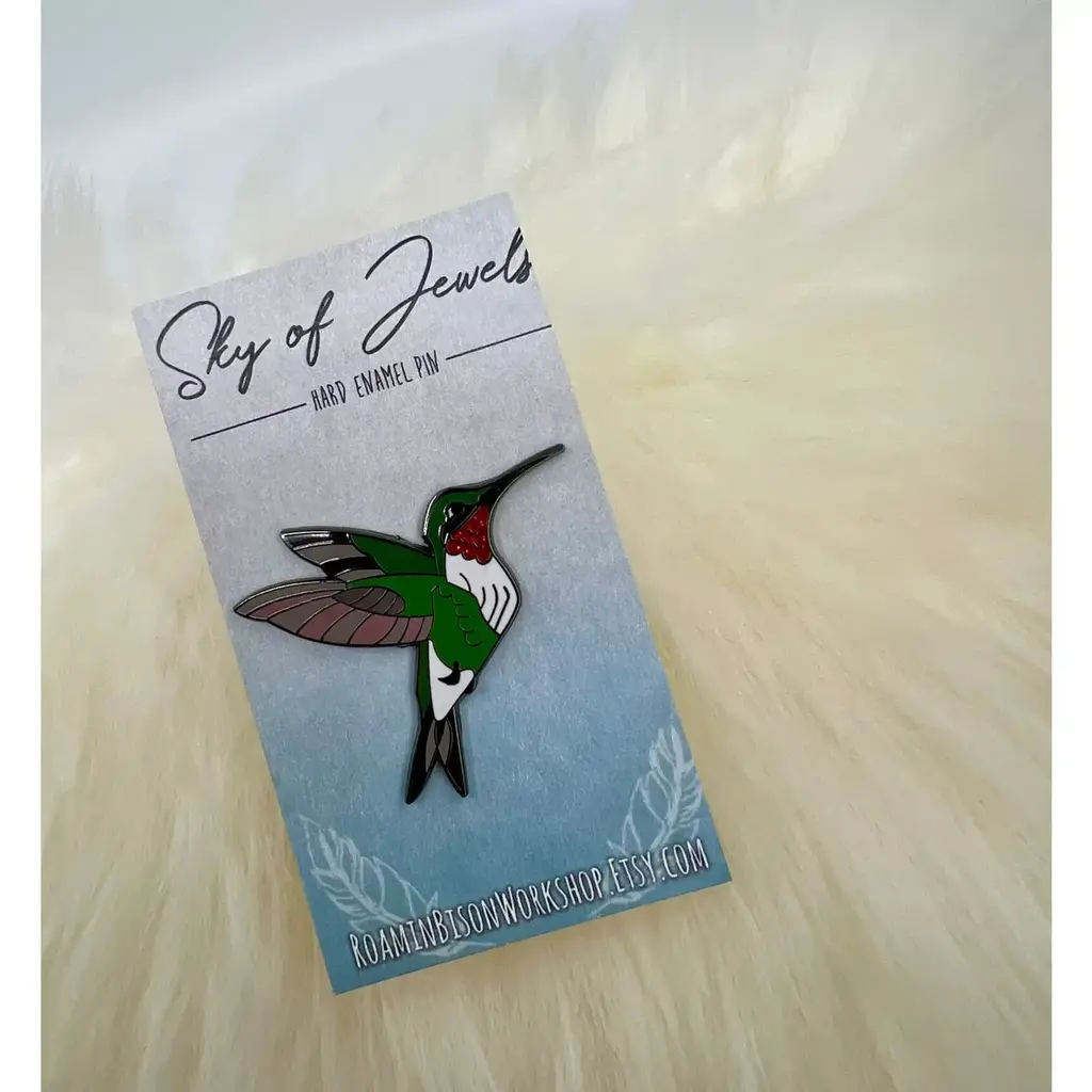 Roamin' Bison Workshop (Faire) Ruby Throated Hummingbird Hard Enamel Pin