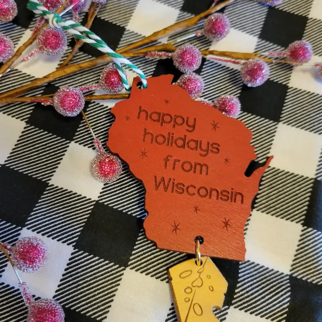 Ellie Joe Design Co. Wood Wisconsin Ornament - Happy Holidays