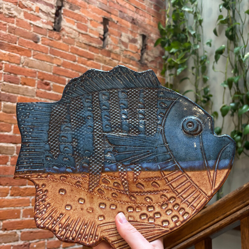 Encore Arts Encore Arts - Fish Tray - Blue