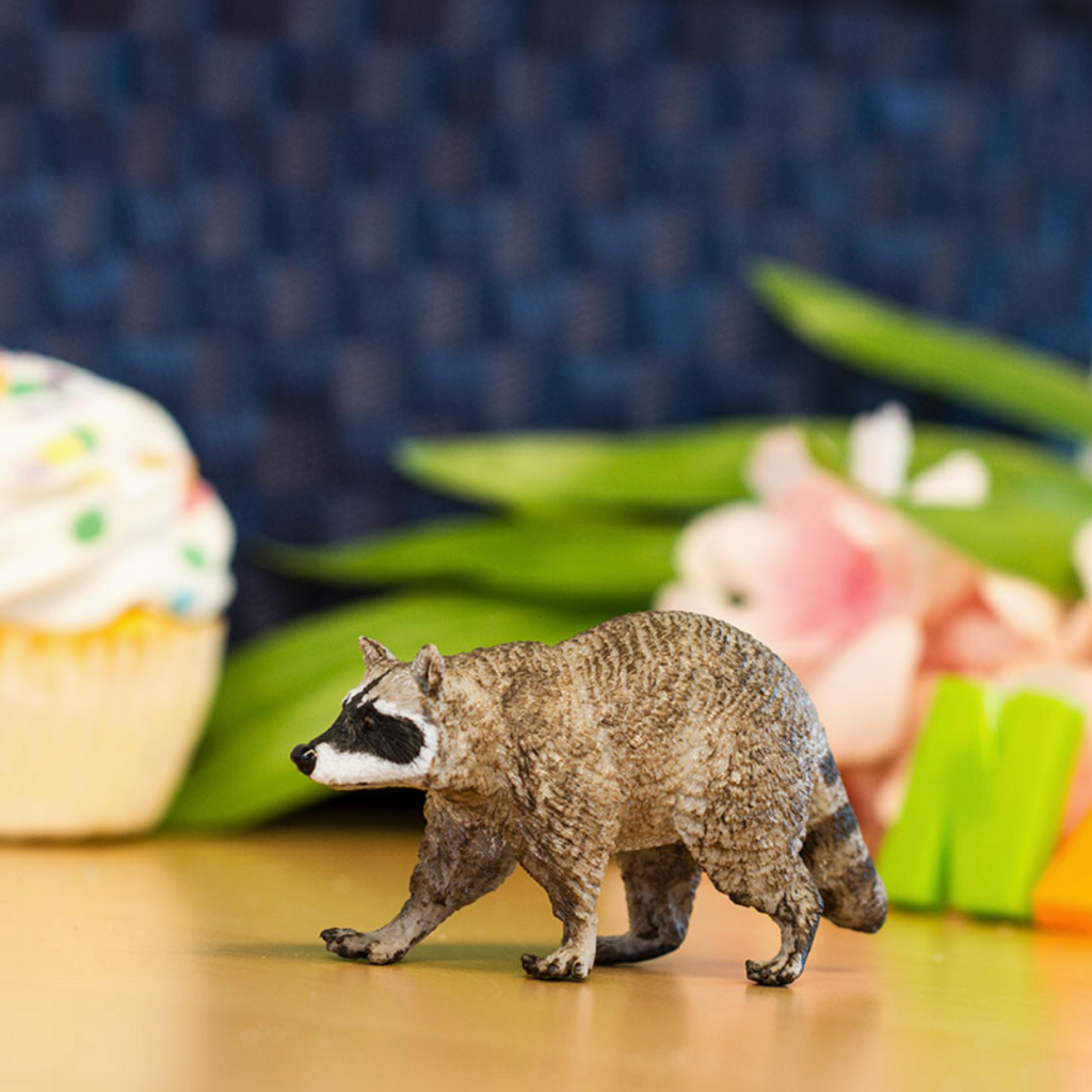 Safari Toys Animal Toy -  Raccoon