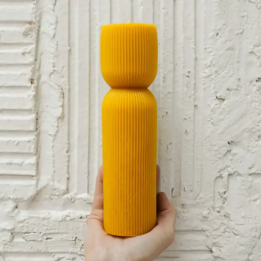 Pepper (Lrg) - Ribbed Beeswax Pillar Candle