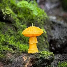 Amanita Med - Pure Beeswax Candle