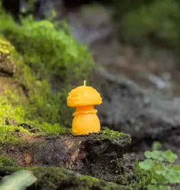 Amanita Small - Pure Beeswax Candle