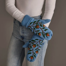 Panache (Faire) Blue Floral Pattern Knit Mittens