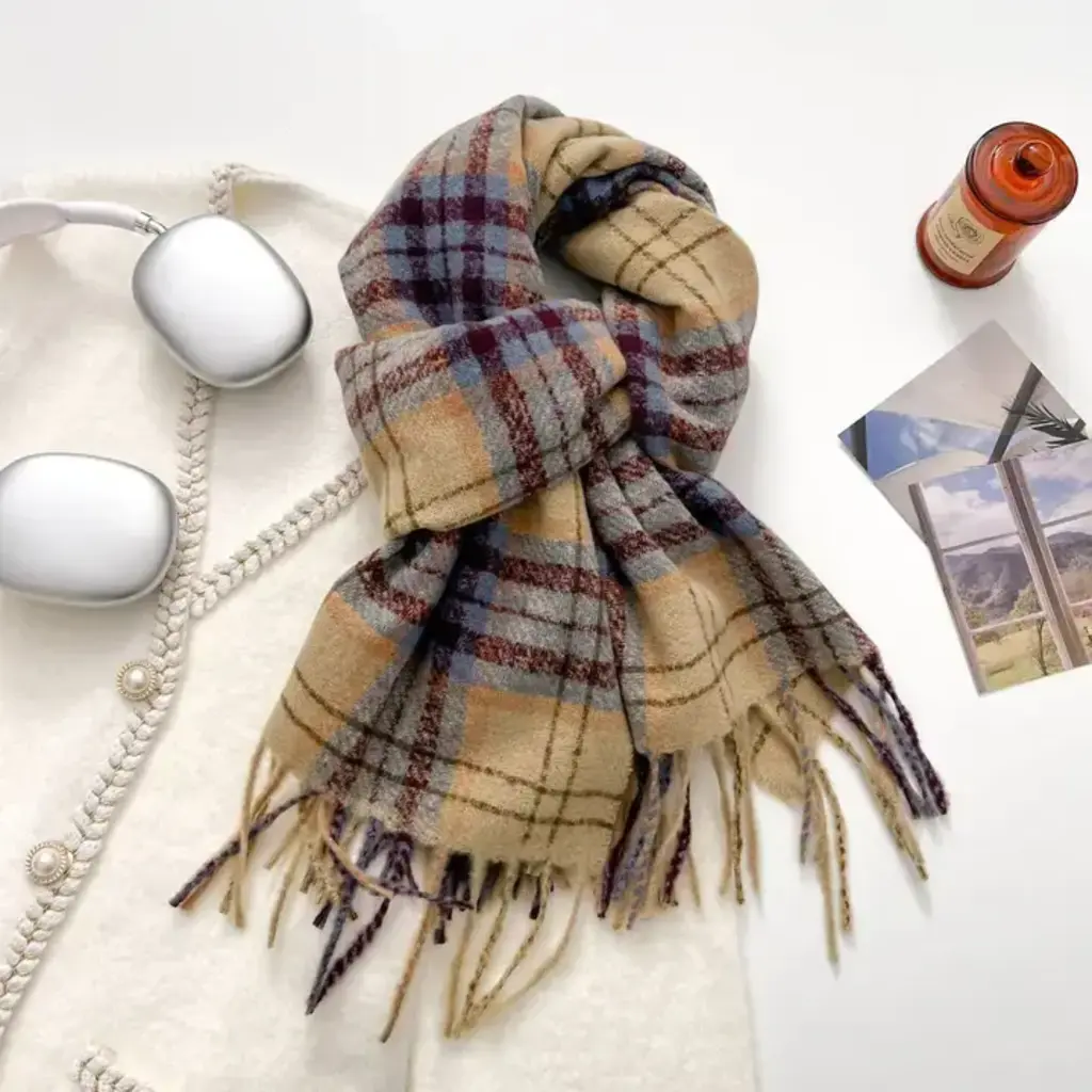 Scarvii - Classic Checkered Cozy Winter Scarf - Yellow
