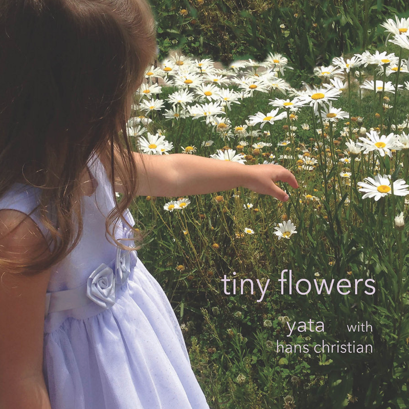 Yata Tiny Flowers