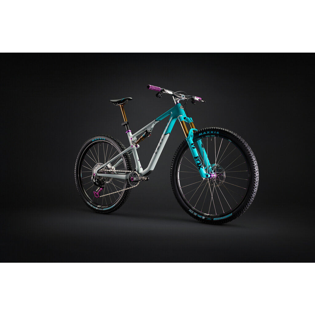 YETI YETI 40TH ANNIVERSARY ASR - T SERIES - MEDIUM - 117/200