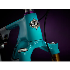 YETI YETI 40TH ANNIVERSARY ASR - T SERIES - MEDIUM - 117/200