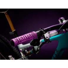 YETI YETI 40TH ANNIVERSARY ASR - T SERIES - MEDIUM - 117/200