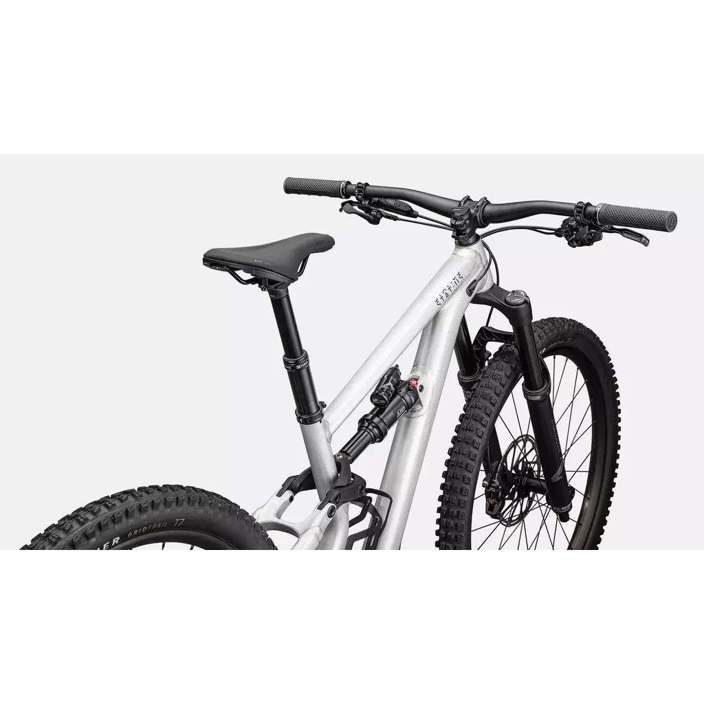 Specialized 2025 Status 2 140 Zero - Satin Aluminum / Obsidian - S0