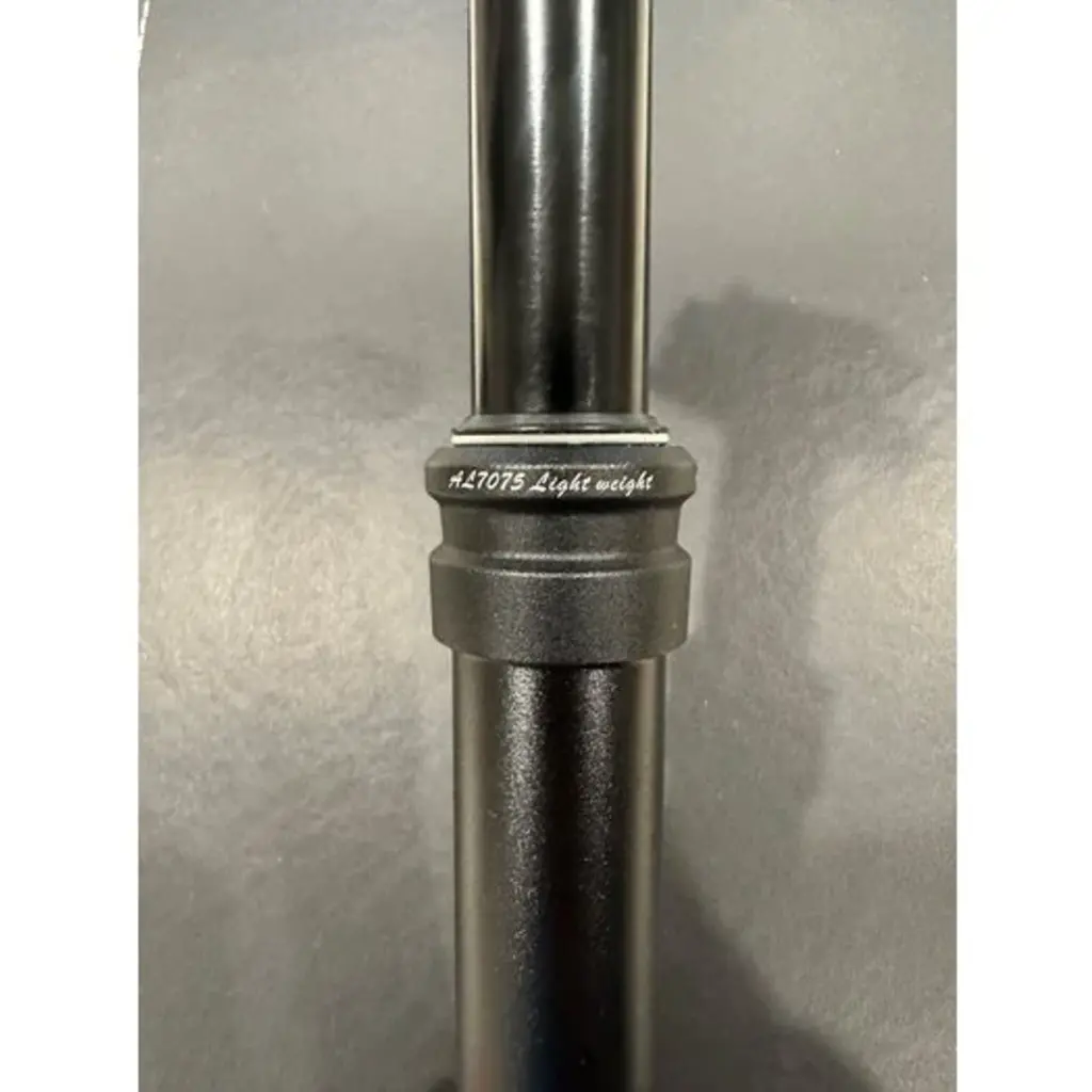 Tranzx Dropper Seatpost - Internal Cable - 50mm Travel - 27.2mm x 320mm - with road lever