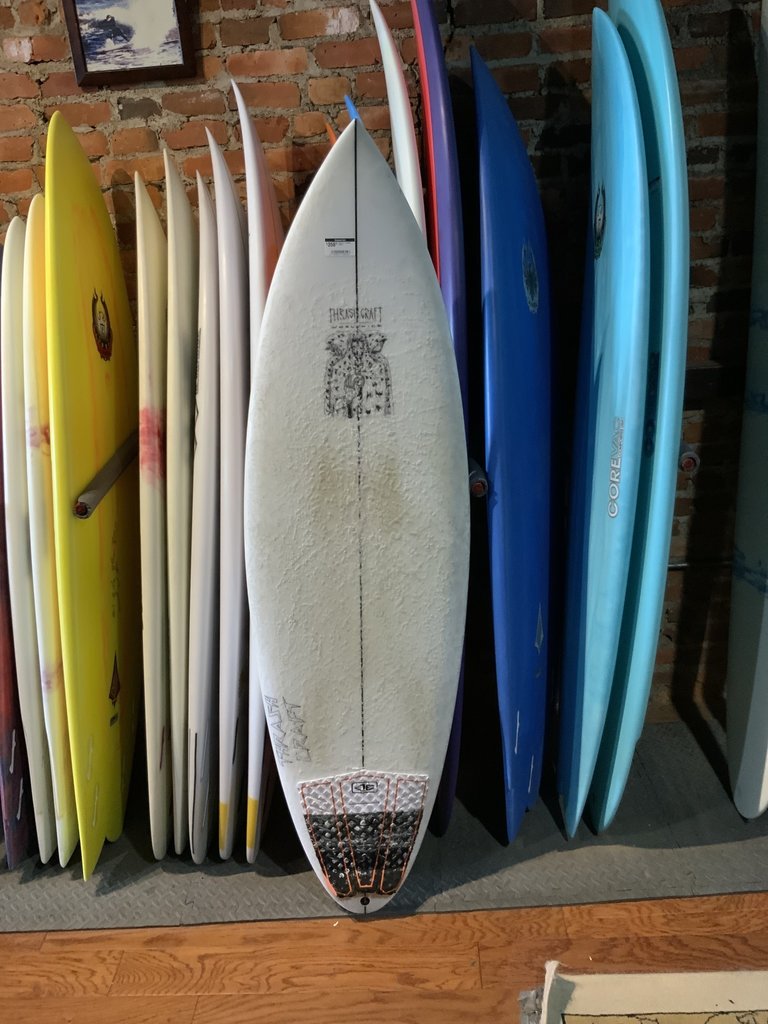 THRASH CRAFT USED 5'7 THRASH CRAFT