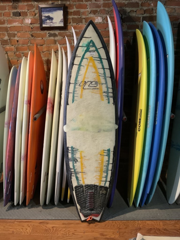 HS USED 6'1 HS FISH - BLACK RAILS