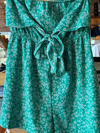 UNSOUND SURF BOOHOO ROMPER SIZE 4