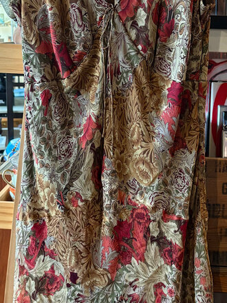 UNSOUND SURF DRESSBARN DRESS SIZE 12