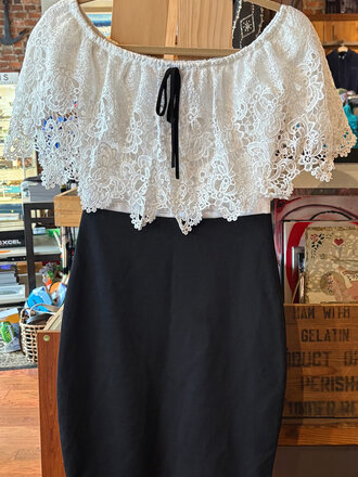 UNSOUND SURF JACARANDA DRESSS SIZE S