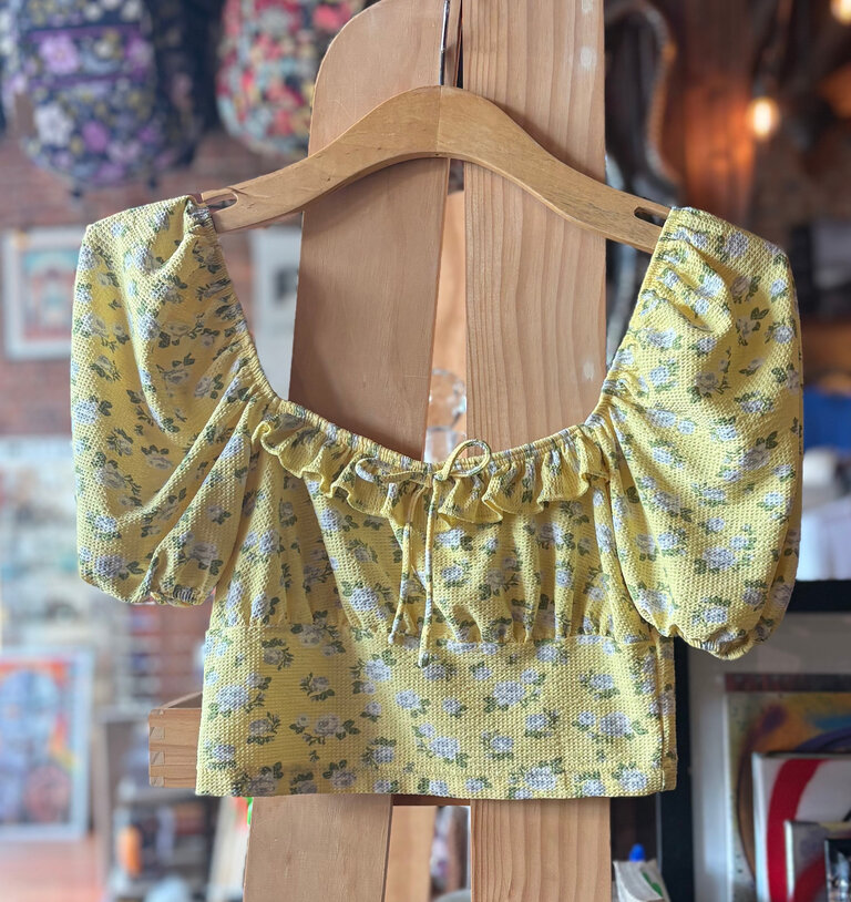 UNSOUND SURF SUMMER TOP SIZE 4