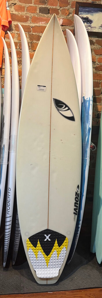 SHARP EYE USED 6'0 SHARP EYE