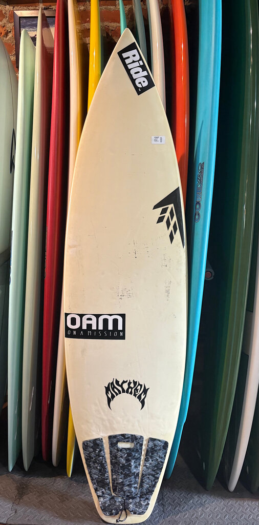 ...LOST SURFBOARDS USED 5'9 MAYHEM FIREWIRE JD