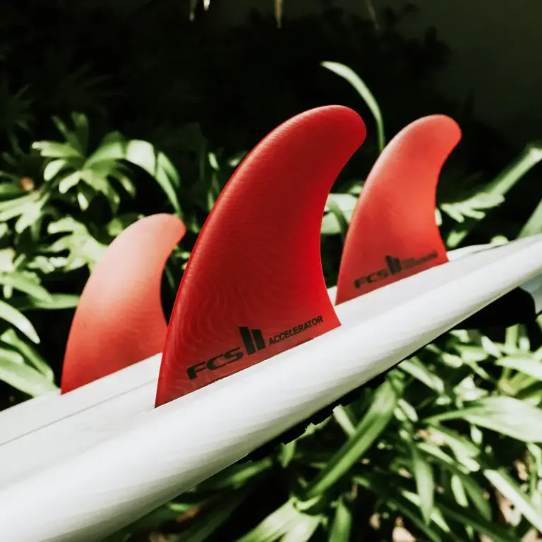 FCS FCS II ACCELERATOR NEO GLASS LARGE RED TRI FINS