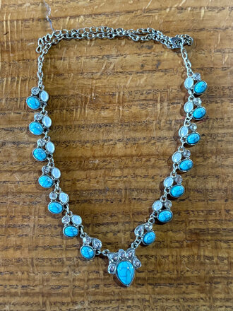 UNSOUND SURF VINTAGE TURQUOISE CHARM NECKLACE