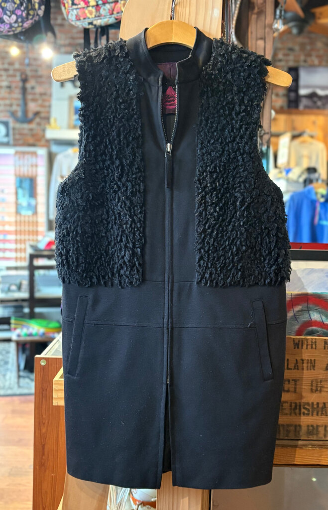 TWELVE BY TWELVE ZIPPER FUR VEST