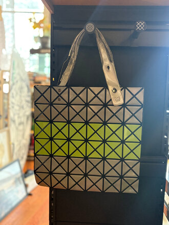 PLEATS PLEASE ISSEY MIYAKE BAG