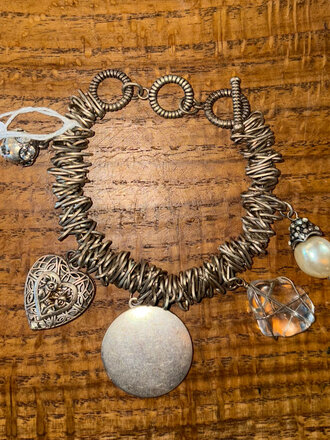 VINTAGE SILVER CHARM BRACELET