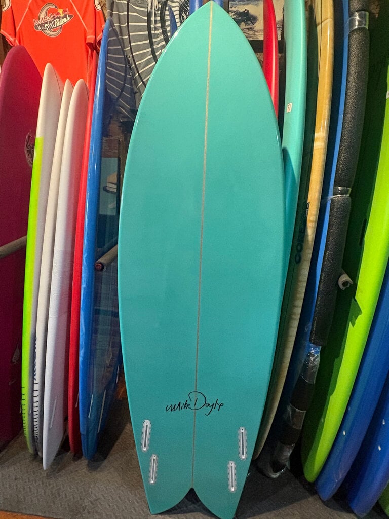 DOYLE DOYLE RETRO FISH BOARD