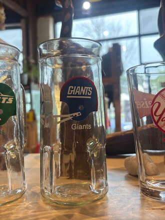 ASSORTED SPORTS GLASSWEAR