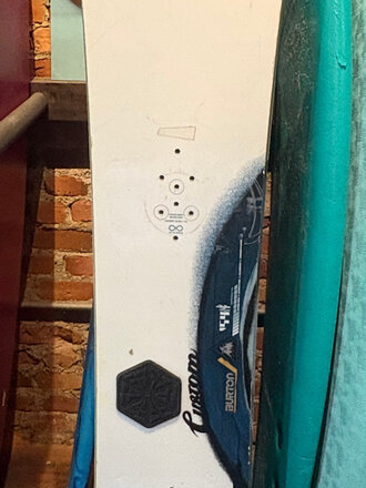 BURTON CUSTOM 154 SNOWBOARD