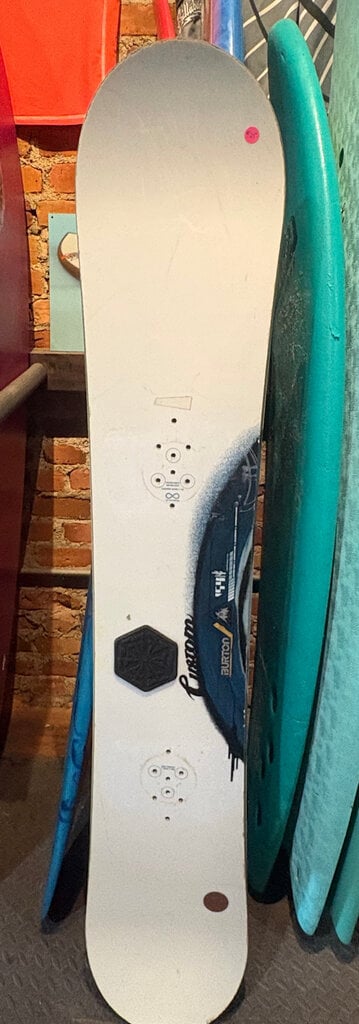 BURTON CUSTOM 154 SNOWBOARD