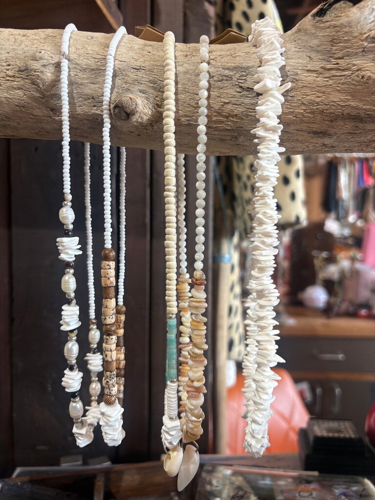LB GEMZ LB GEMZ PUKA NECKLACE