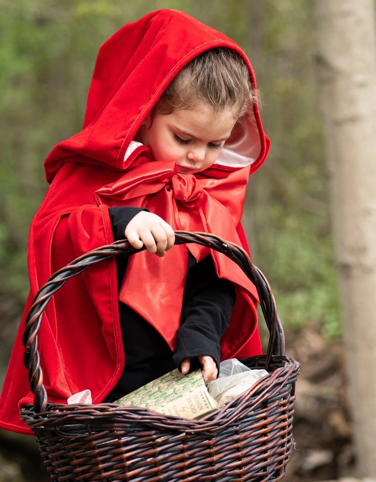 Great Pretenders Woodland Storybook Little Red Riding Hood Cape, Size 5-6