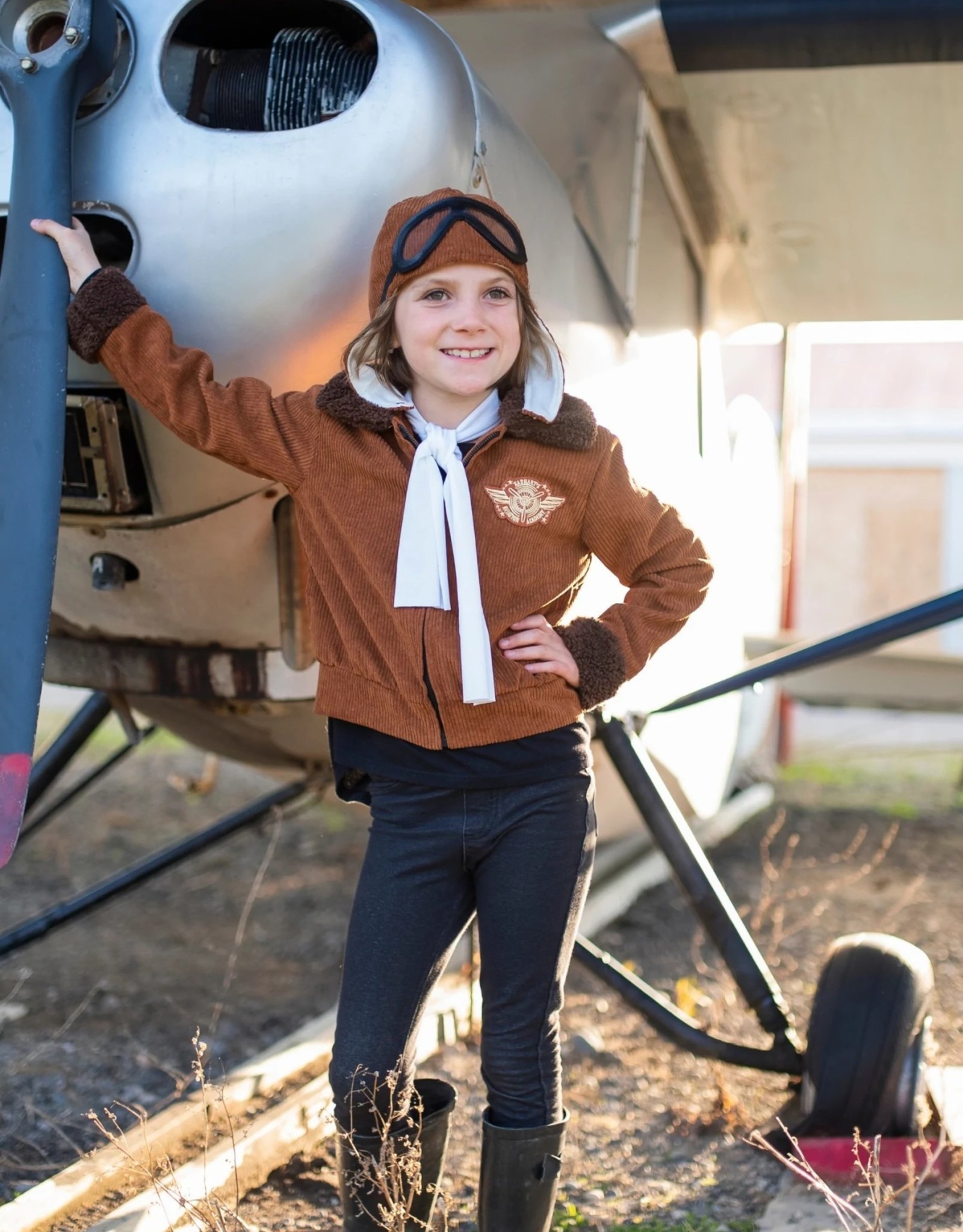 Great Pretenders Amelia The Pioneer Pilot Jacket, Hat, Goggles, Scarf, Size 5-6