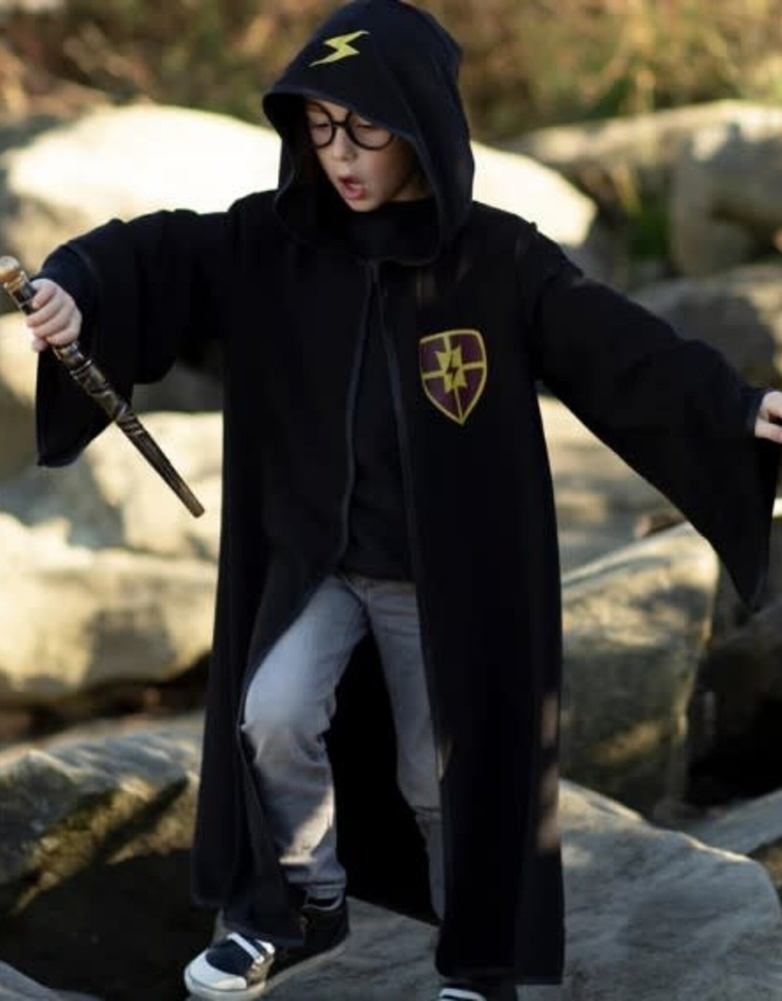 Great Pretenders Wizard Cloak & Glasses, Black, Size 5-6