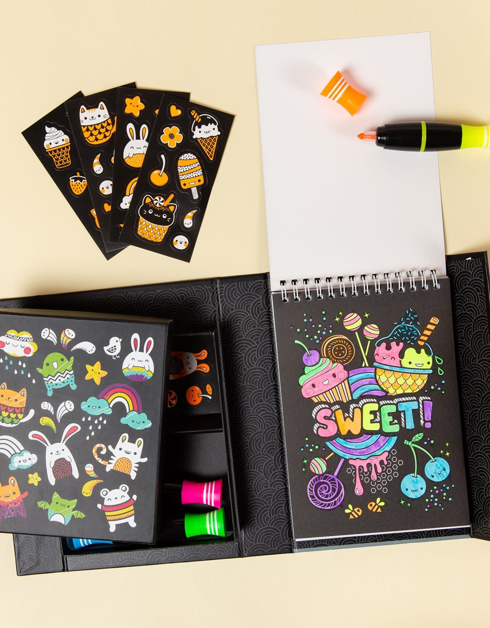 Tiger Tribe Neon Colouring Set - Glow Friends