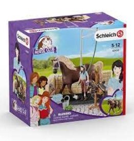 Schleich Washing area with Horse Club Emily & Luna 42438