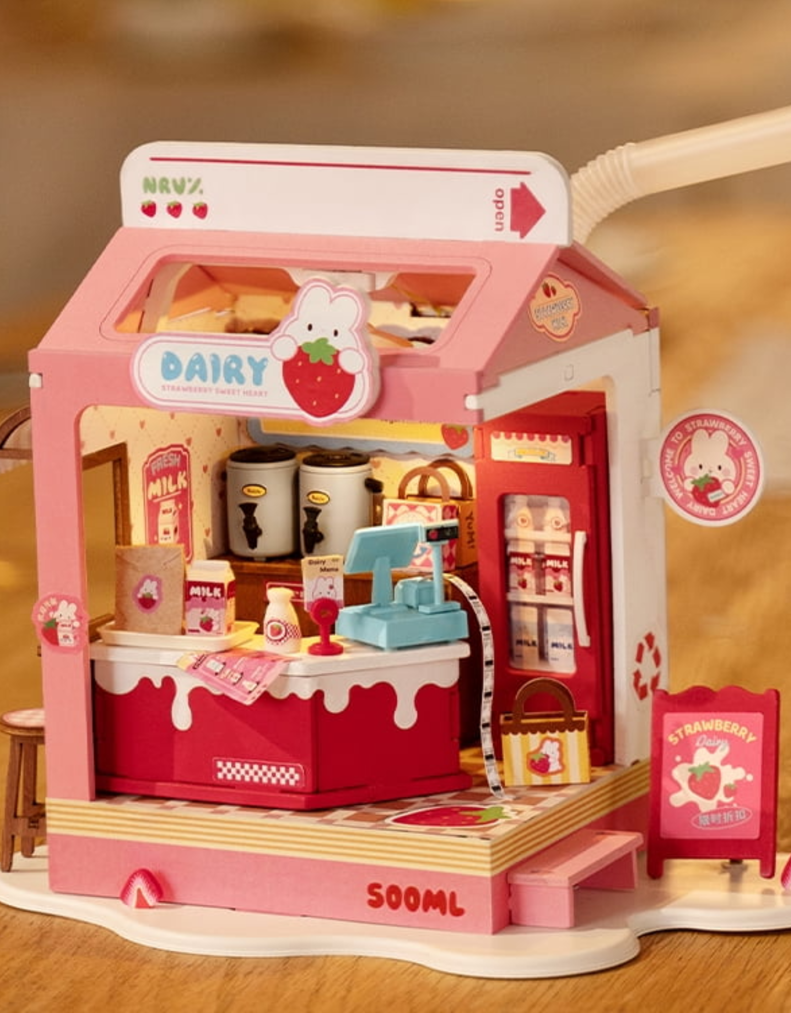 Rolife Strawberry Milk Box