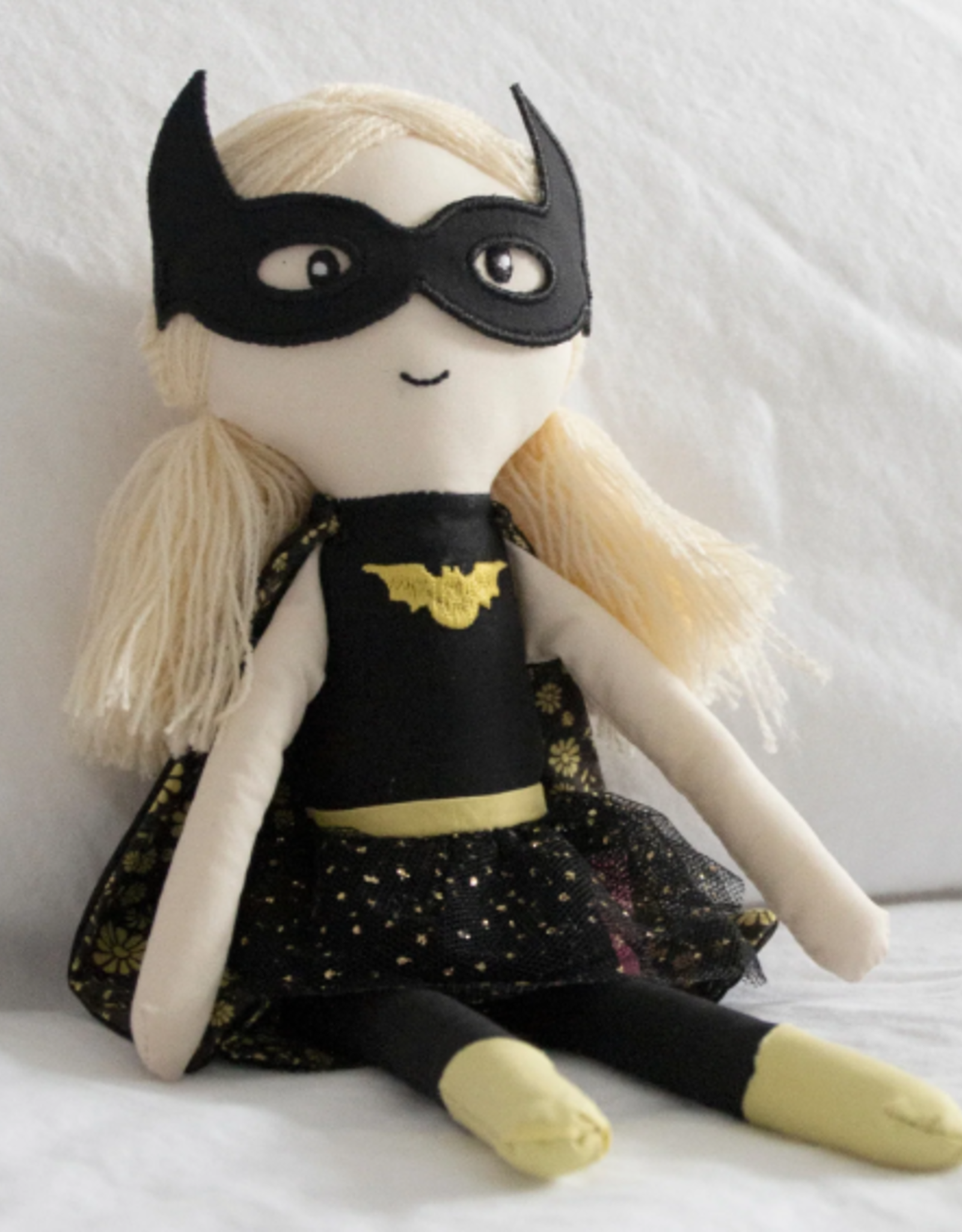 Great Pretenders Betty The Batgirl 13"