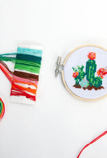 Kikkerland MINI CROSS STITCH KIT - CACTUS
